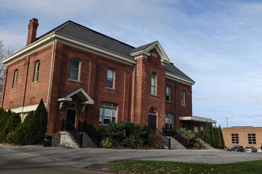 one of the historic sites in waterford shown here is the Waterford Town Hall
