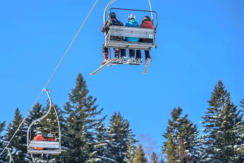 Outdoor winter activities in Brantford on Family Day